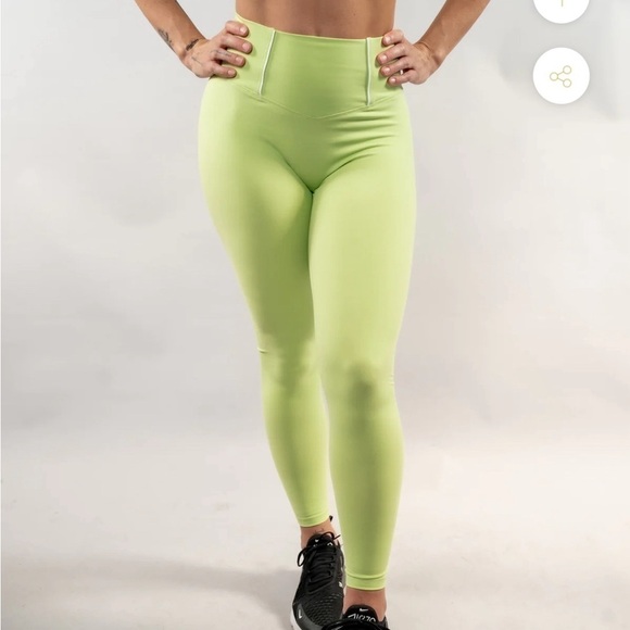 Til You Collapse Retro Scrunch Leggings Effortless Fabric Lime Green medium gym - Picture 12 of 16